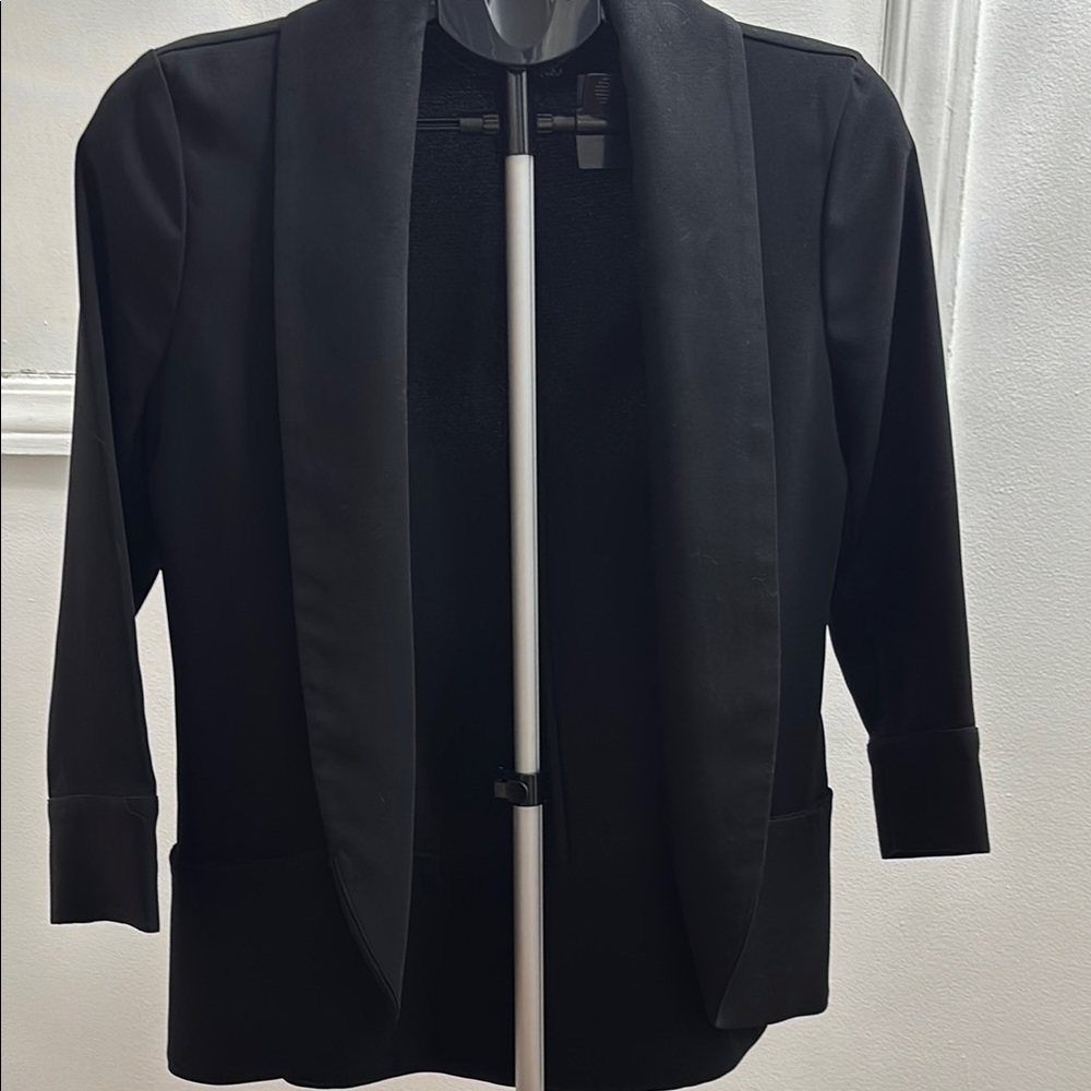 Elegant Black Women's Blazer